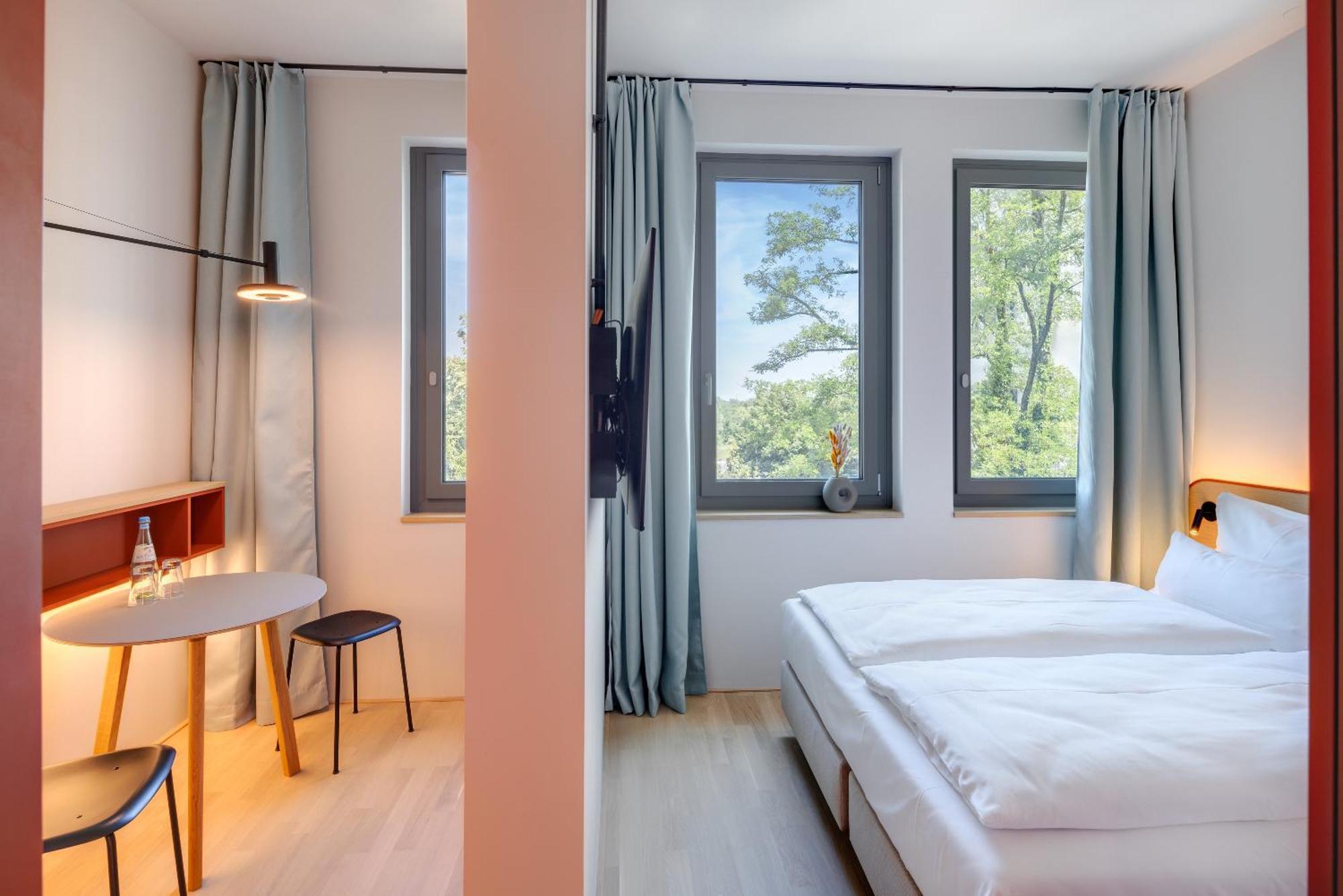 Dein Apart Muenchen Unterföhring Zimmer foto